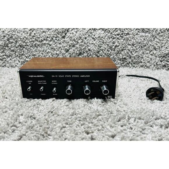 Realistic SA 10 Solid State Stereo Amplifier Brown Black Model 31 1982B 12W - Picture 1 of 15